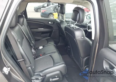 2017 Dodge Journey Crossroad Plus z USA, uszkodzony, nr VIN 3C4PDCGG9HT613272